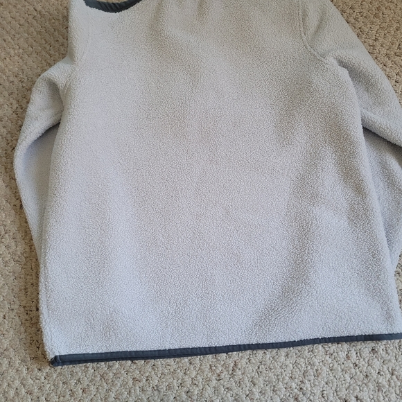 Mens Size Large Underamour Golf Pullover - Picture 7 of 8